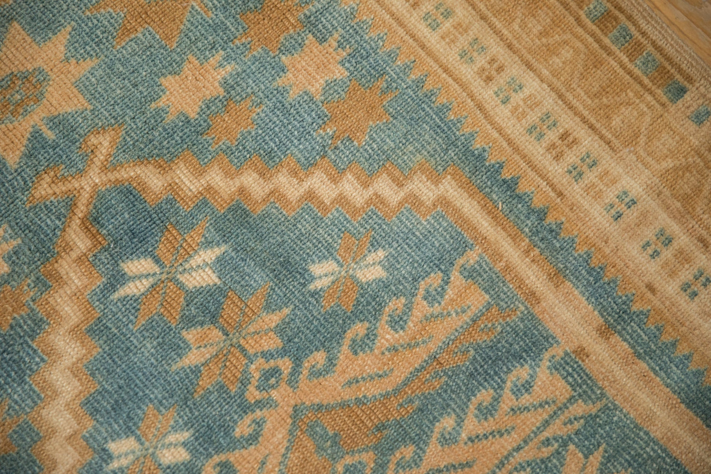 2.5x4 Vintage Distressed Oushak Rug