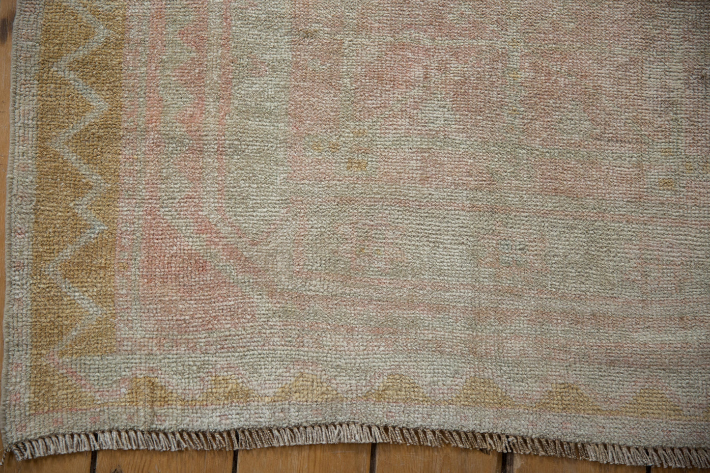 3.5x9.5 Vintage Distressed Oushak Rug Runner