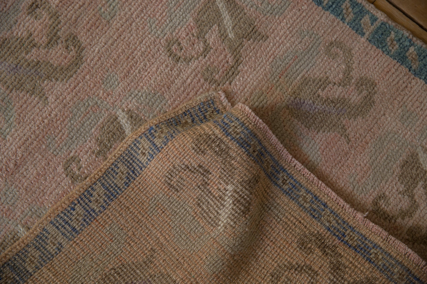 2.5x4.5 Vintage Distressed Oushak Rug