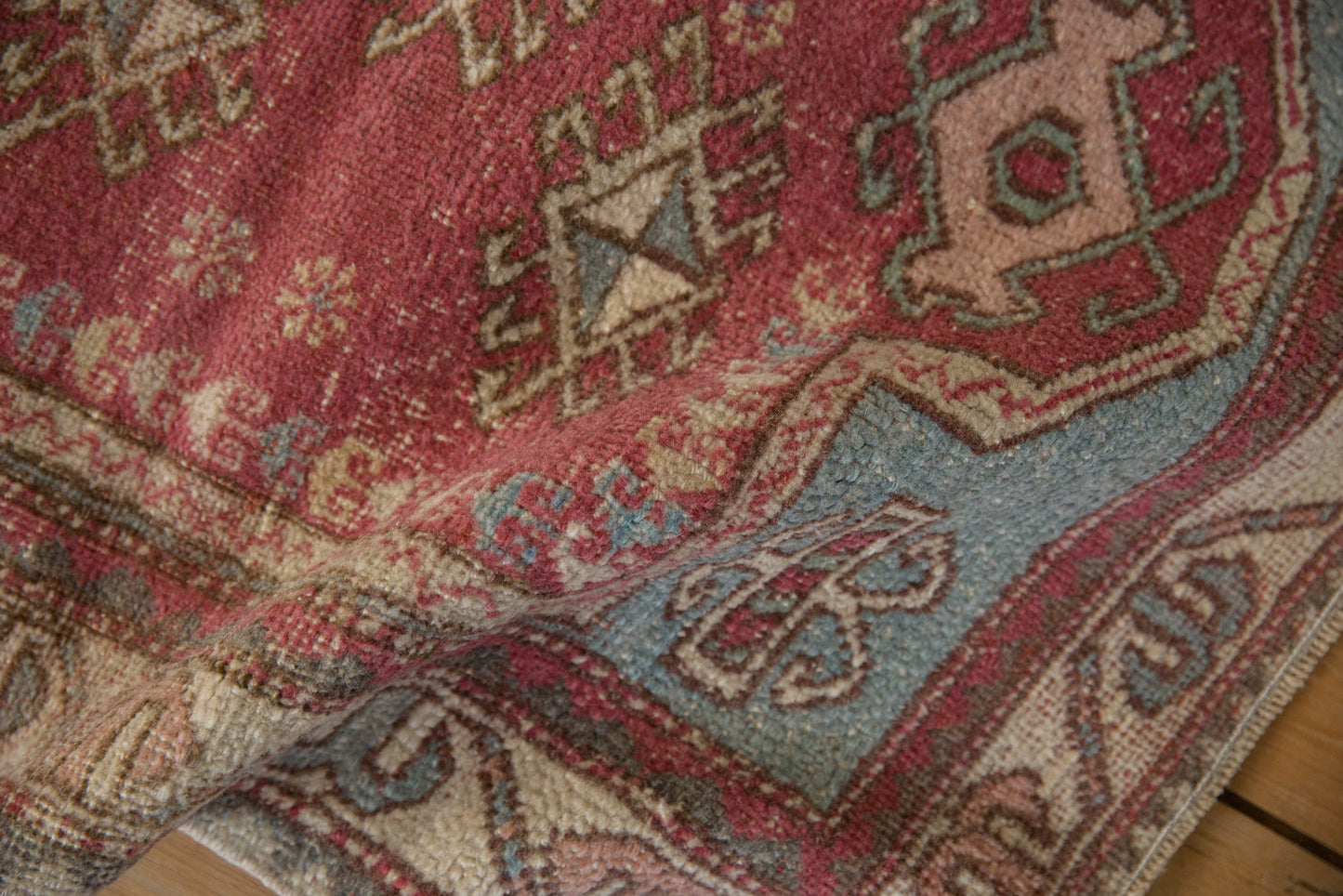 2.5x3 Vintage Distressed Oushak Square Rug