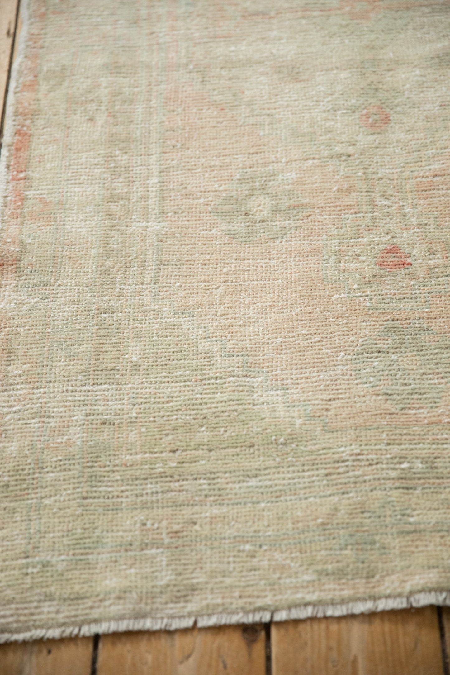 2.5x4.5 Vintage Distressed Oushak Rug