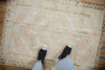 3x4 Vintage Distressed Tulu Square Rug