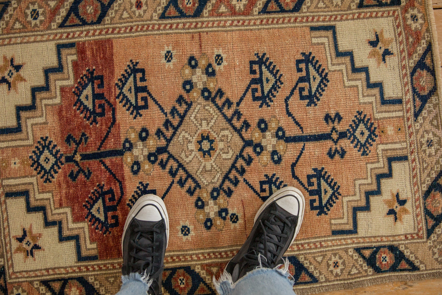 2.5x3.5 Vintage Distressed Dosemealti Rug