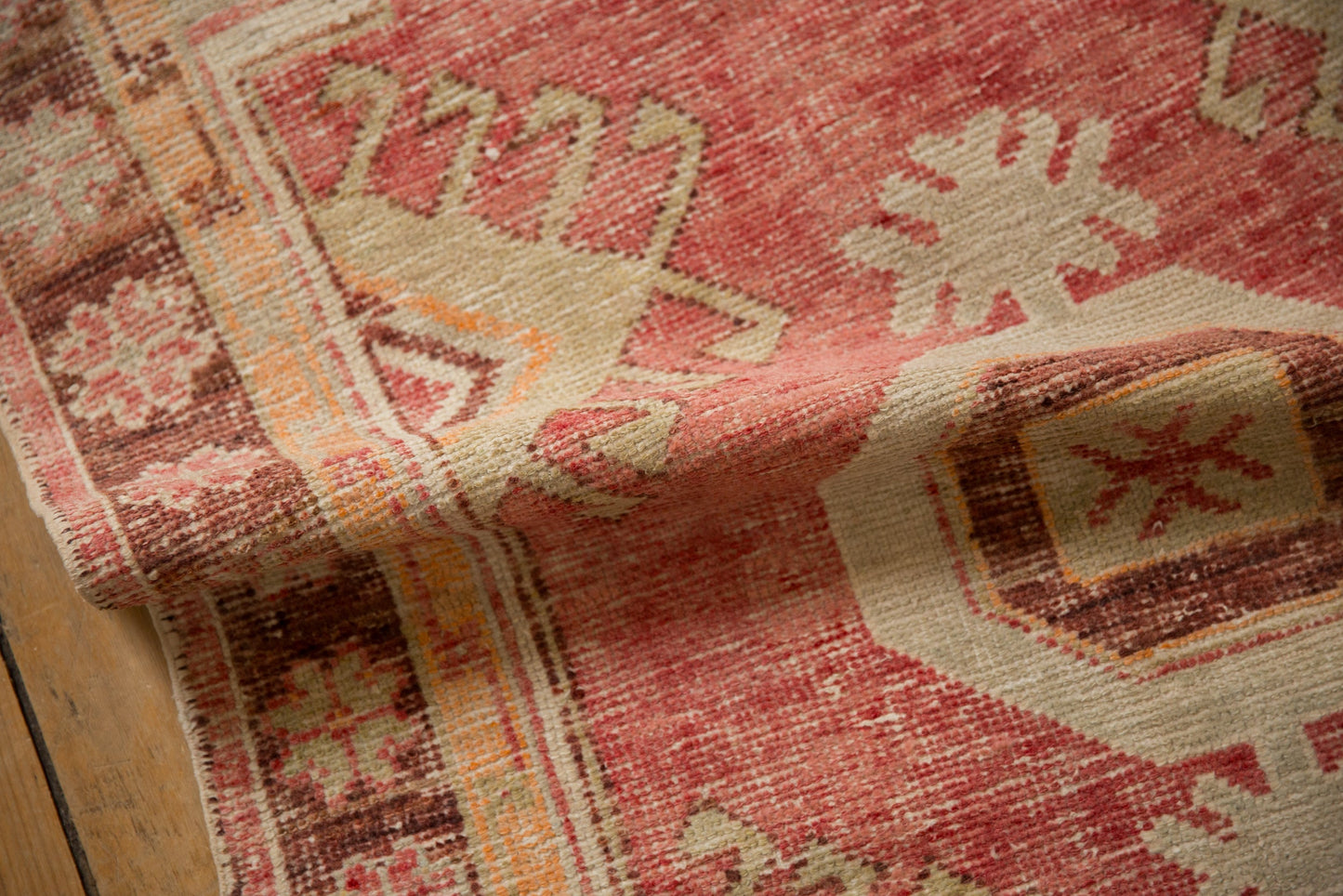 2.5x4.5 Vintage Distressed Oushak Rug