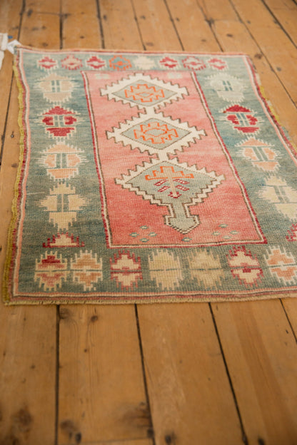 2.5x3.5 Vintage Distressed Oushak Rug