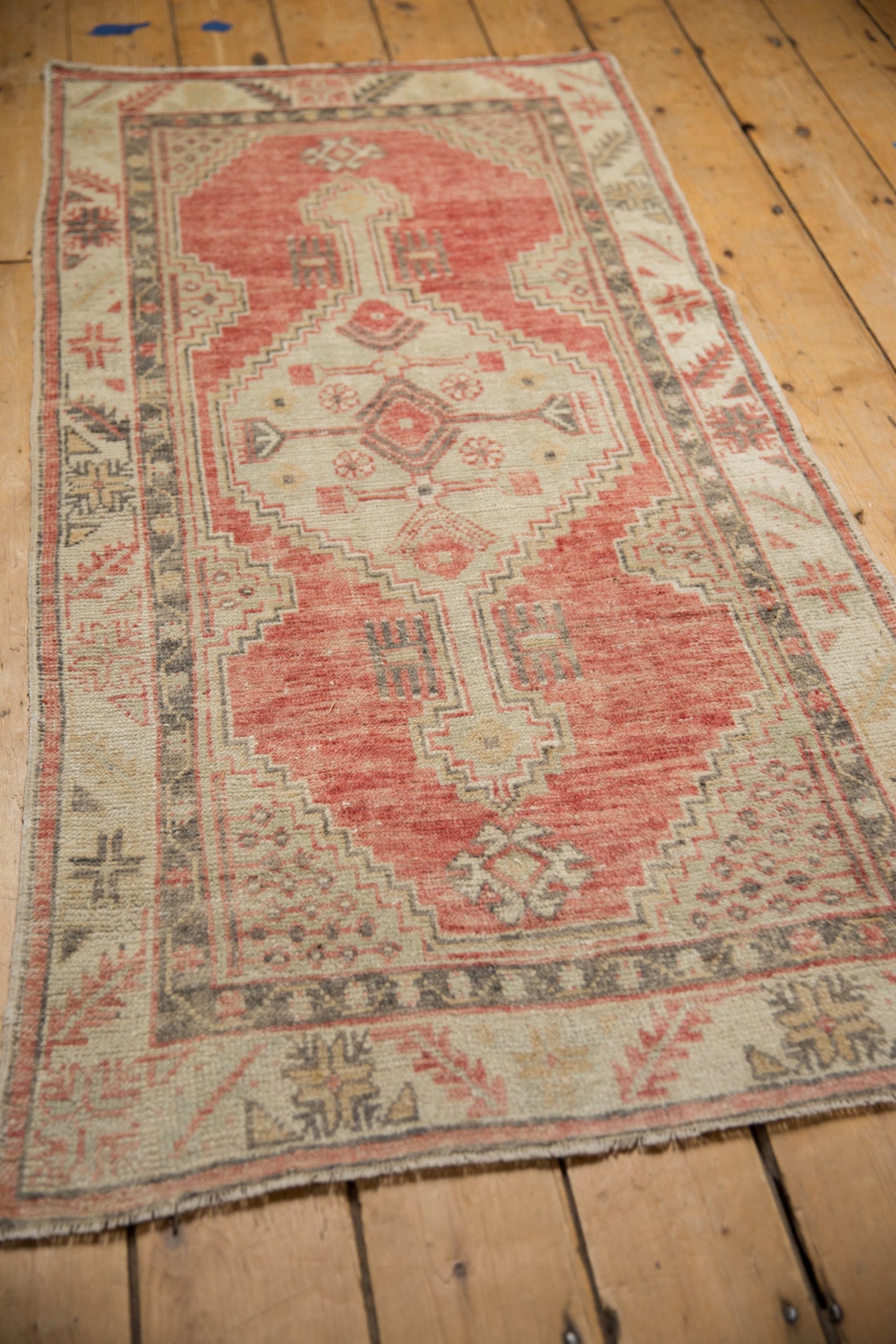 2.5x5 Vintage Distressed Oushak Rug Runner
