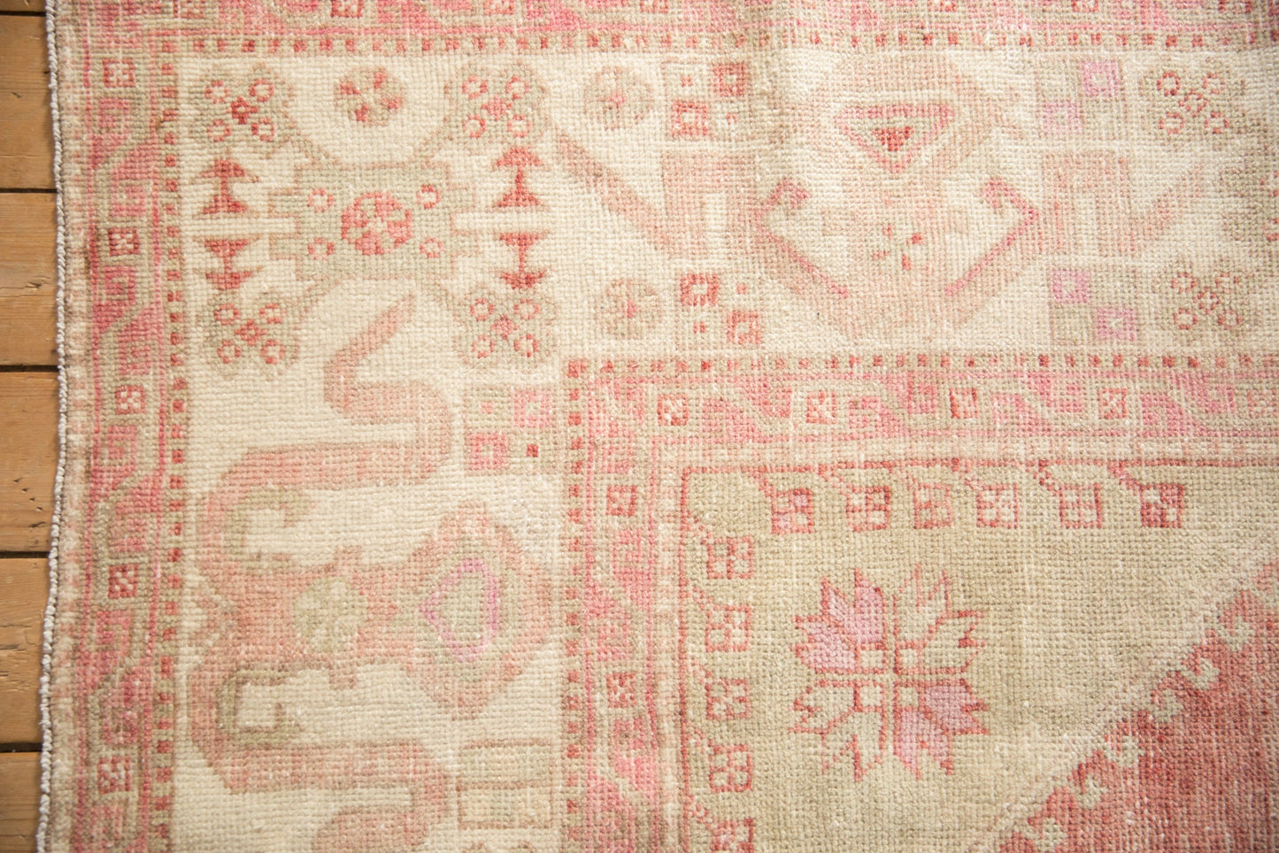 6x8.5 Vintage Distressed Oushak Carpet