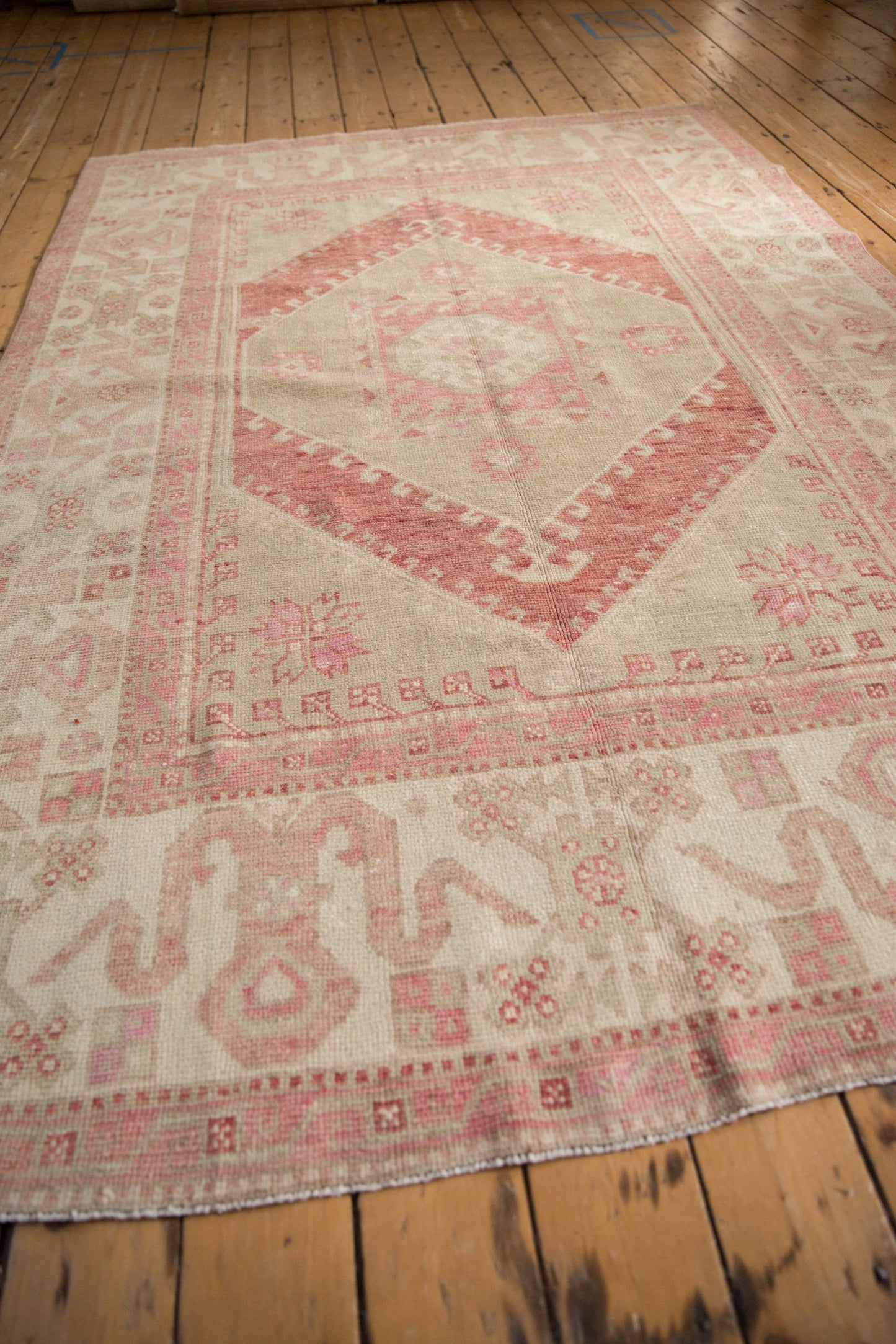 6x8.5 Vintage Distressed Oushak Carpet