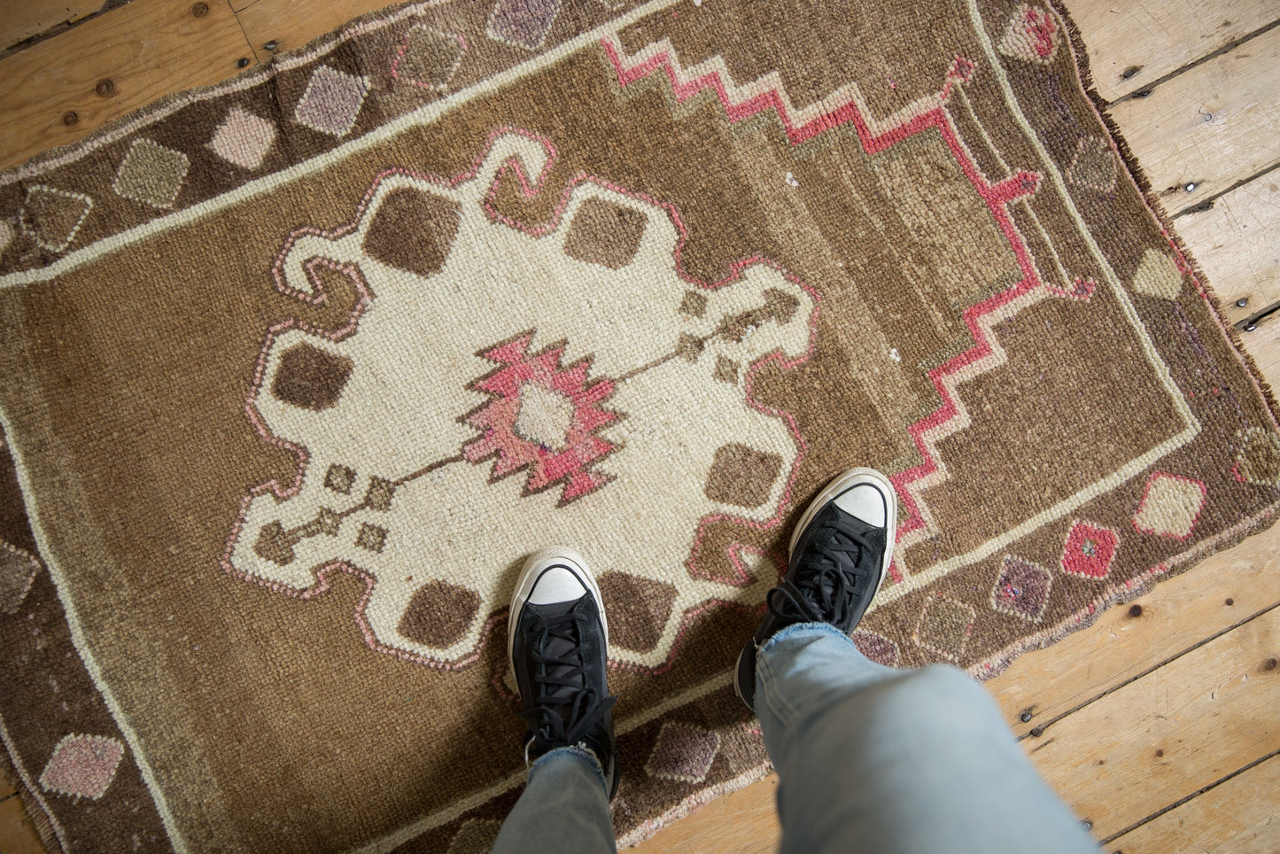 3x4.5 Vintage Distressed Kars Rug