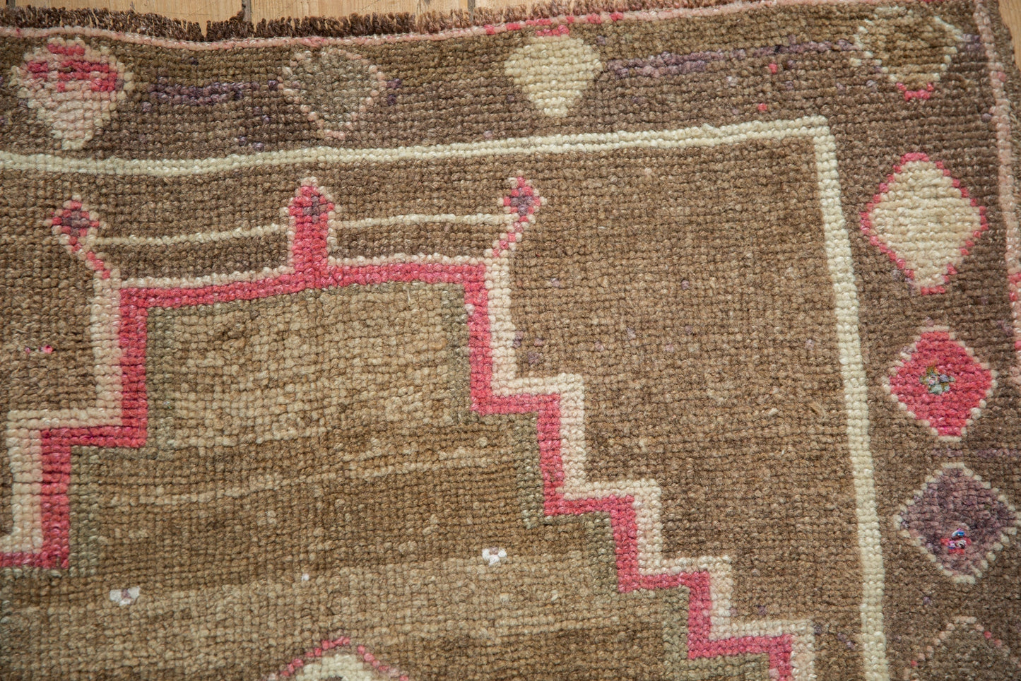 3x4.5 Vintage Distressed Kars Rug