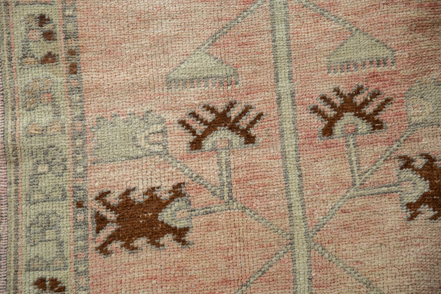 2.5x3.5 Vintage Distressed Oushak Rug