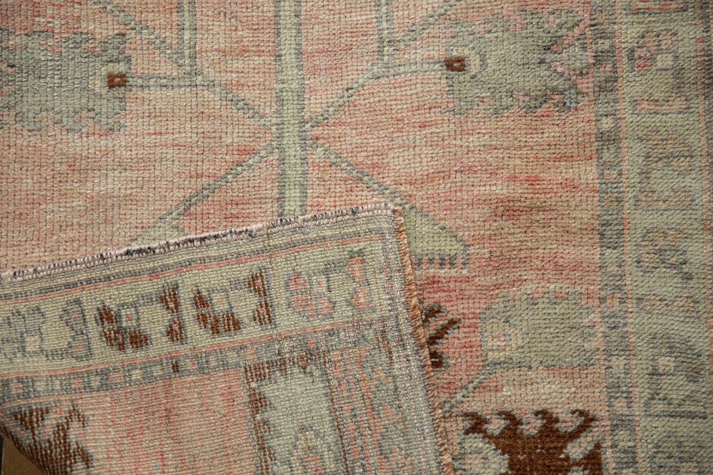 2.5x3.5 Vintage Distressed Oushak Rug