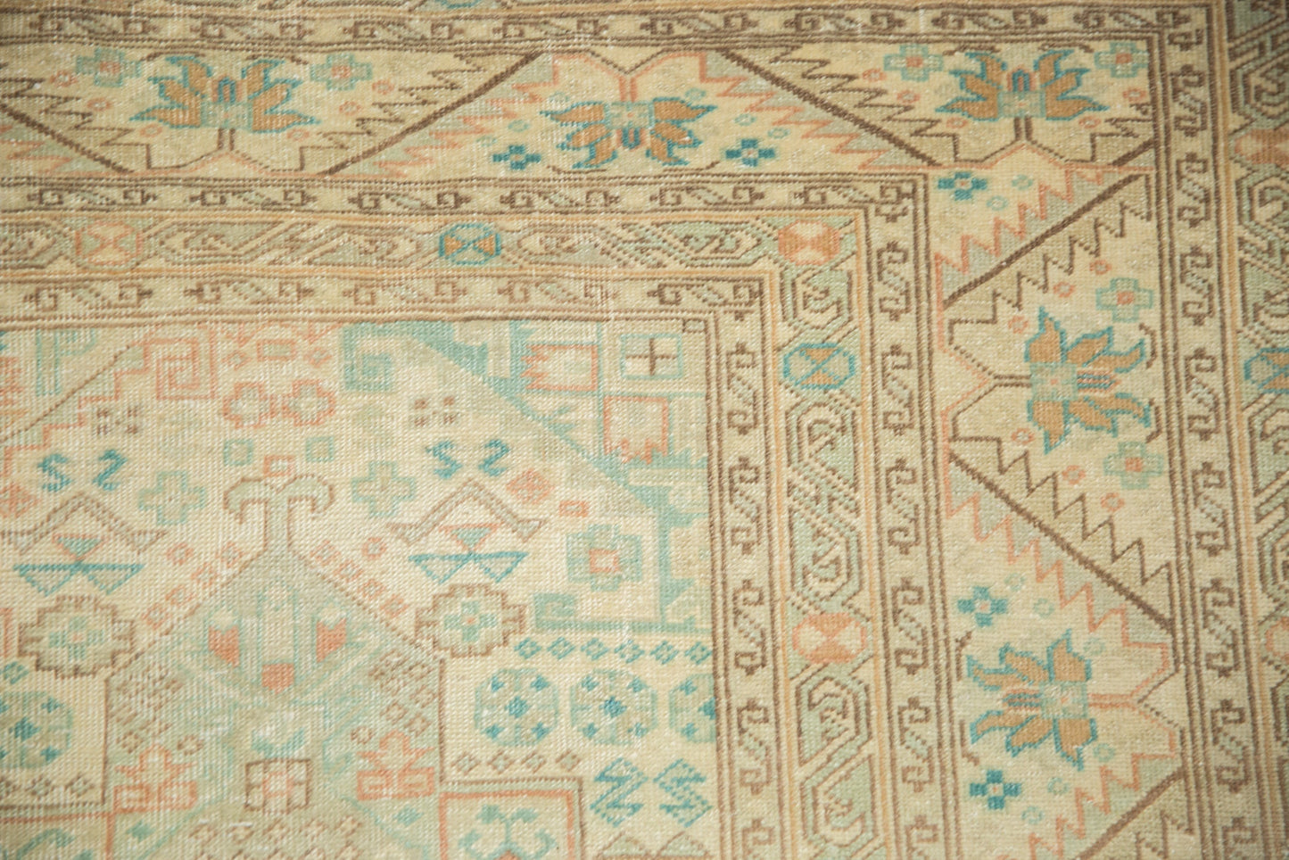 6.5x9.5 Vintage Distressed Sparta Carpet