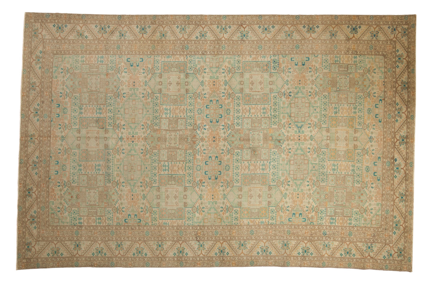 6.5x9.5 Vintage Distressed Sparta Carpet
