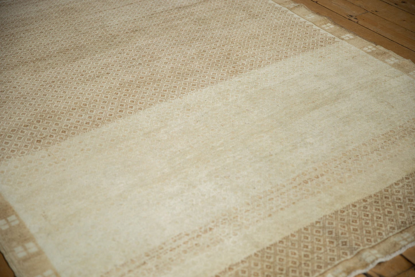 6x10 Vintage Distressed Kars Carpet