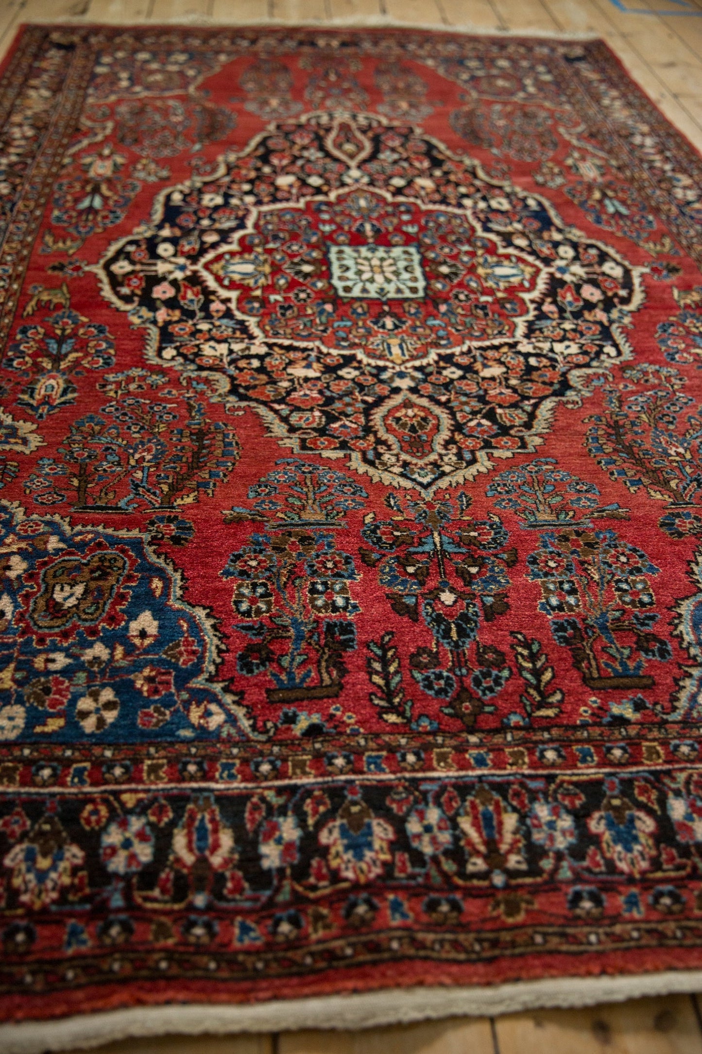 4.5x7 Vintage Sarouk Rug