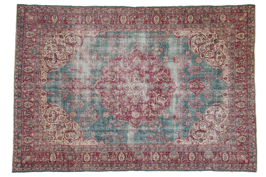 7.5x10.5 Vintage Distressed Sivas Carpet