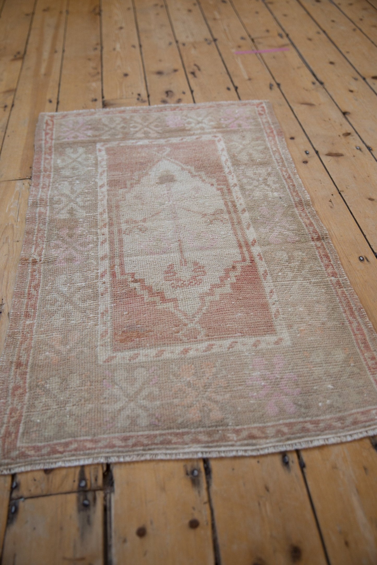 2x3.5 Vintage Distressed Oushak Rug