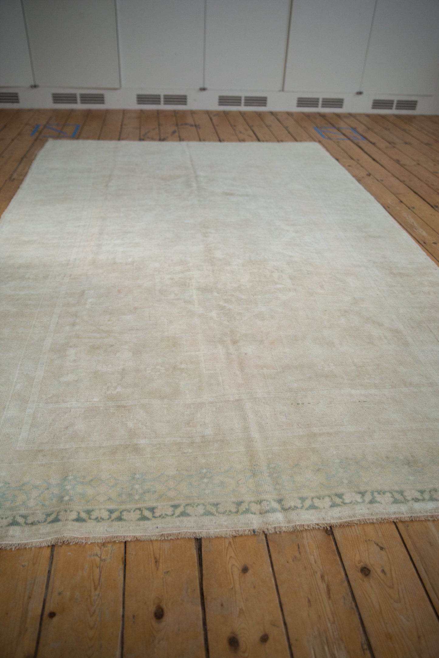 6x9.5 Vintage Distrsessed Oushak Carpet