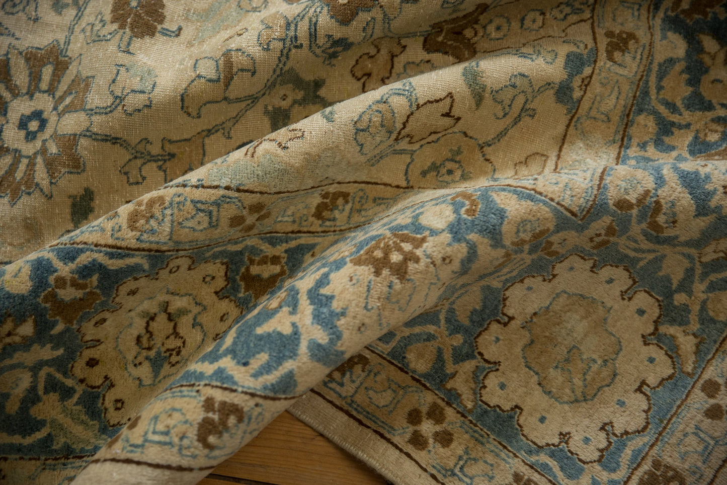 9x12 Vintage Distressed Tabriz Carpet