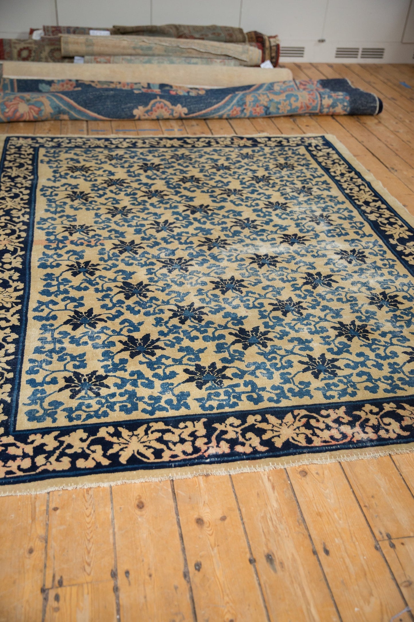 6x8 Antique Peking Carpet
