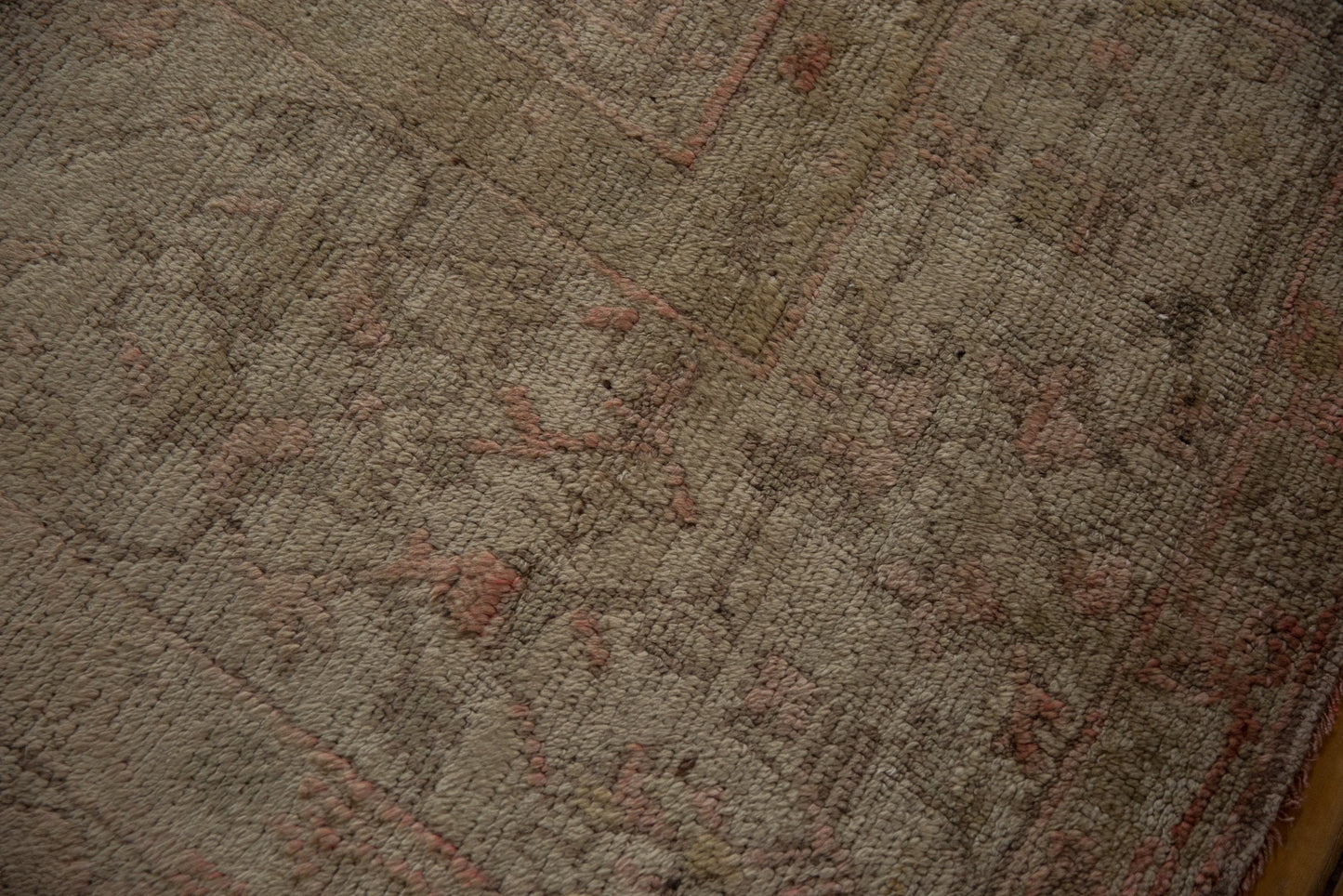 15.5x19.5 Vintage Distressed Oushak Carpet