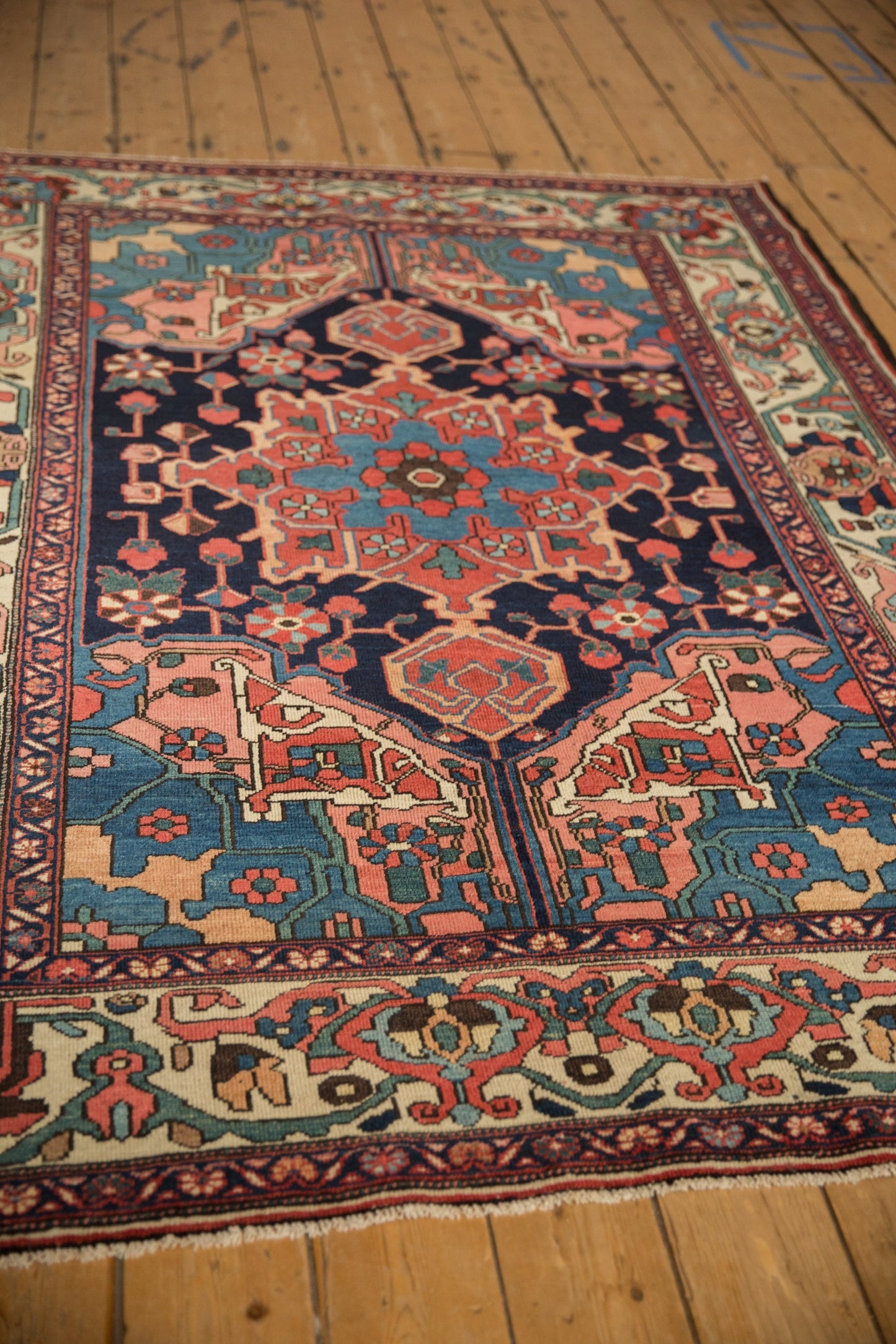 5x7 Vintage Bakhtiari Rug