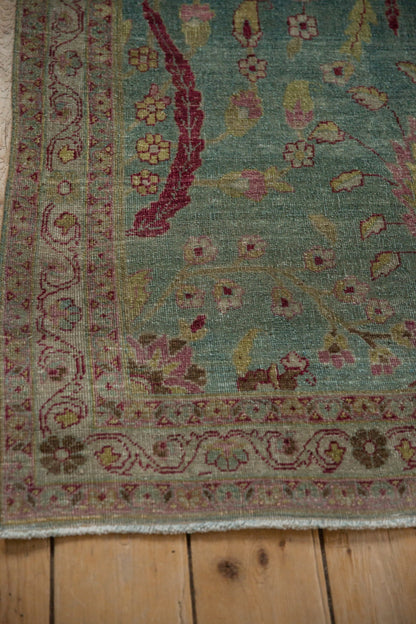 4x5.5 Vintage Distressed Meshed Rug
