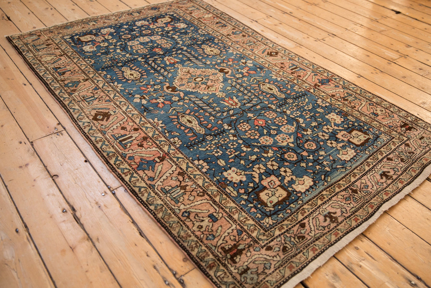 4x6.5 Vintage Arak Rug
