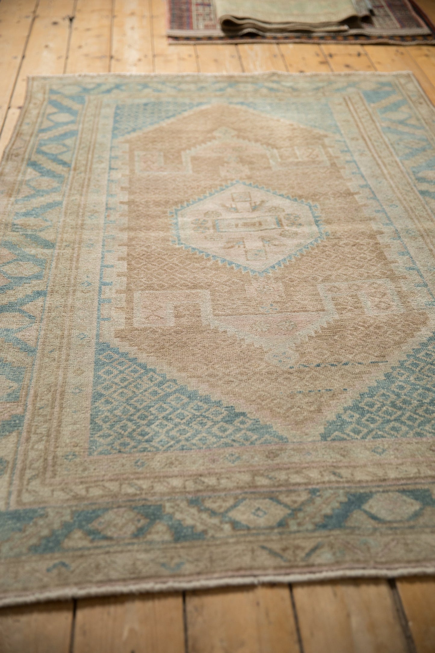 4x6.5 Vintage Distressed Hamadan Rug