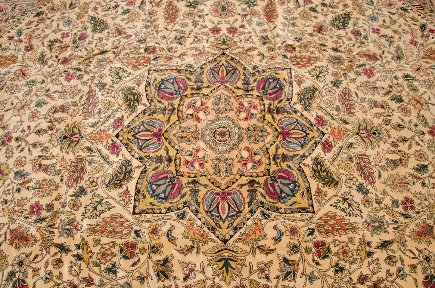 10x13.5 Vintage Fine Bulgarian Isfahan Design Carpet